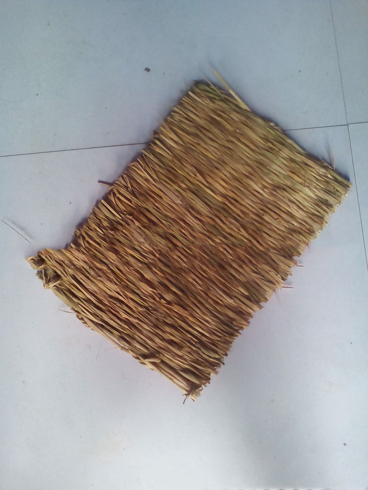 Natural straw mat -  Pet House